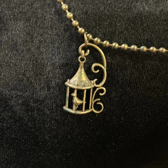 Handmade Mixed Charm & Pendent Glass Garden Brass Birdhouse & Leaf Necklace - Picture 6 of 7